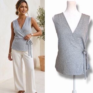Gap Softspun Grey Spacedye Sleeveless Tie Waist Wrap Top Medium M